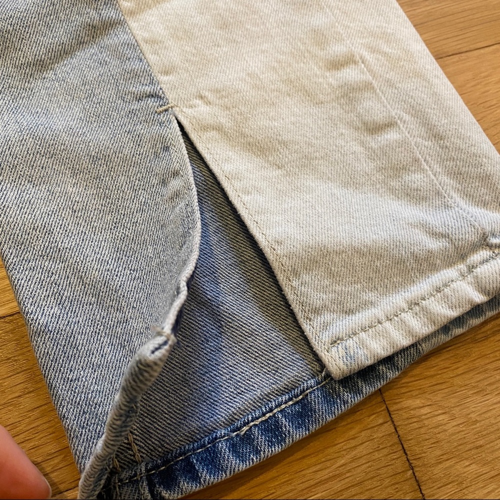 GAP • Two Tone Super High Rise Cuff Splice Jeans - Picture 9 of 16